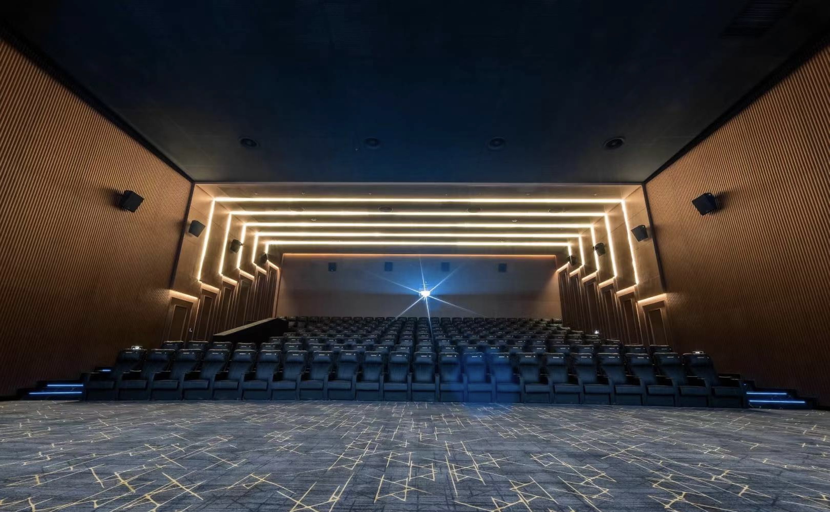 Wuyue Plaza (Ganyu, Lianyungang)